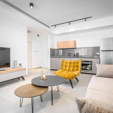 Stunning 1 Bdr With Balcony On Sheinkin St Διαμέρισμα Τελ Αβίβ Εξωτερικό φωτογραφία