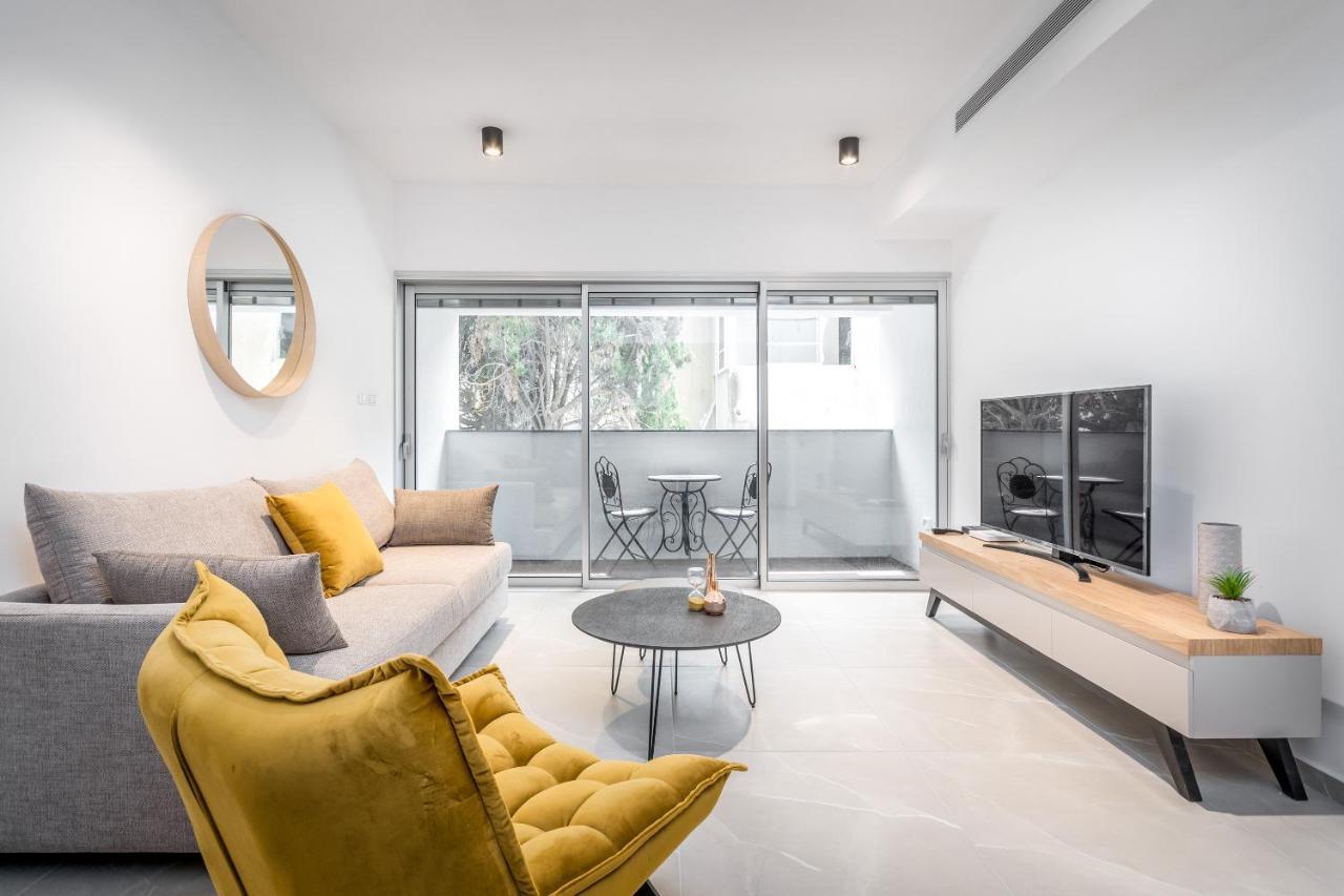 Stunning 1 Bdr With Balcony On Sheinkin St Διαμέρισμα Τελ Αβίβ Εξωτερικό φωτογραφία