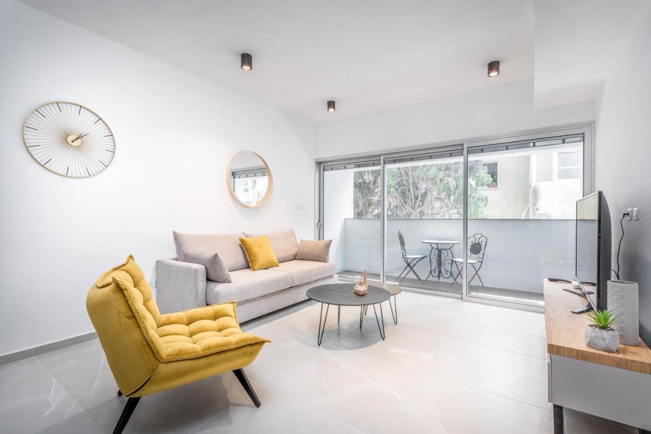 Stunning 1 Bdr With Balcony On Sheinkin St Διαμέρισμα Τελ Αβίβ Εξωτερικό φωτογραφία